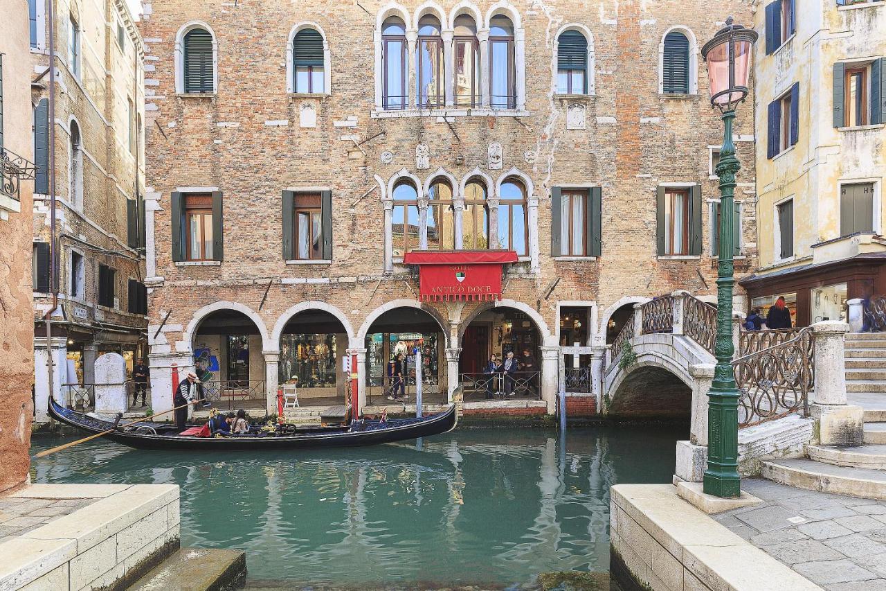 Canal-Fresco-Rialto Venesia Bagian luar foto